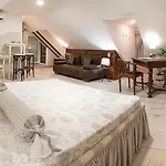 Boutique Cardea בית הארחה
