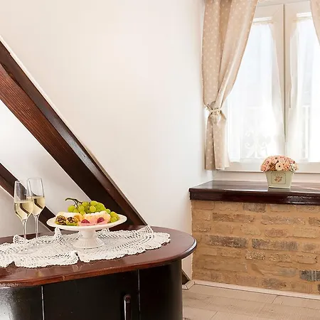 Boutique Cardea سبليت