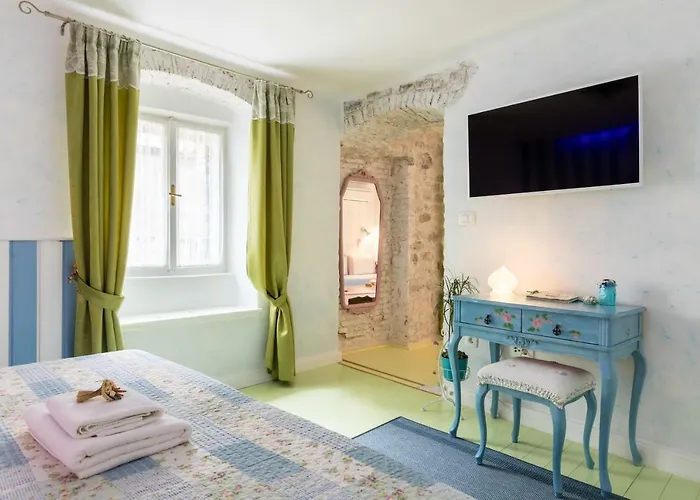 Boutique Cardea Maison d'hôtes 4*