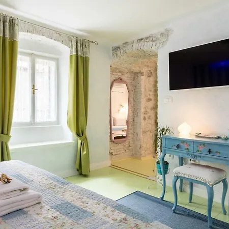 Boutique Cardea Penzion 4*